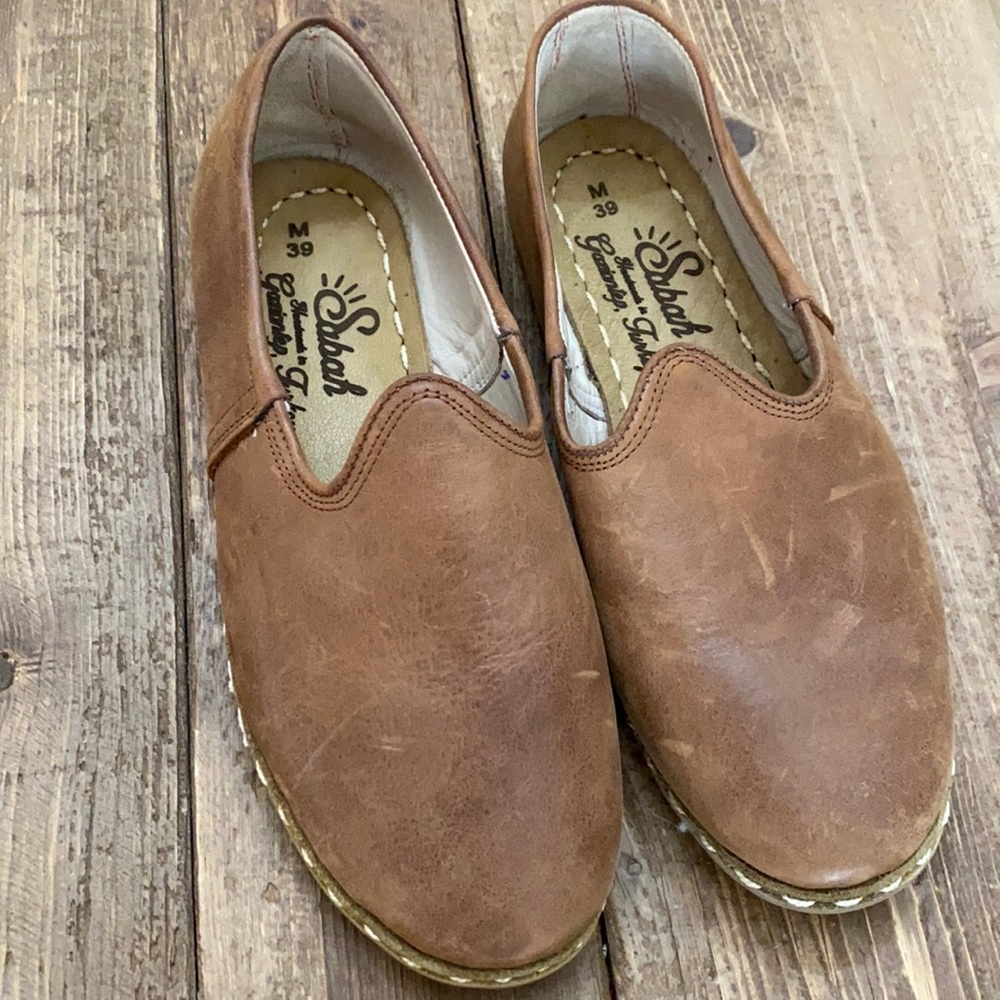 Sabah Womens Size EU 39 US 8-8.5 Tan Leather Loafer Shoes